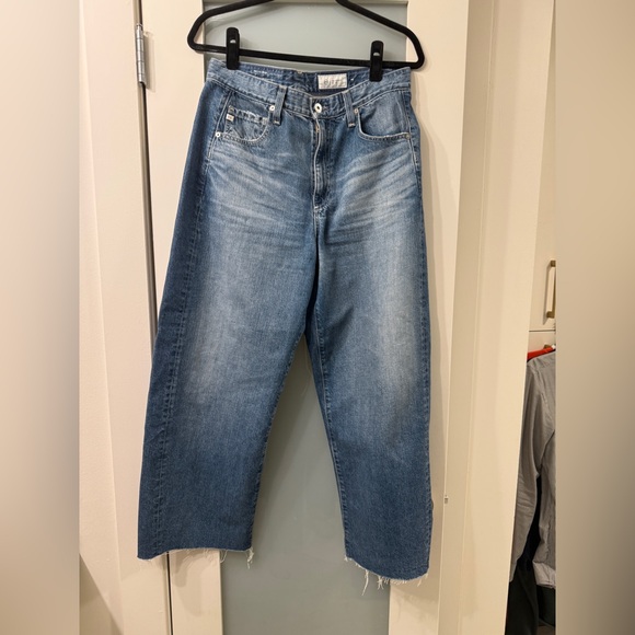 Ag Adriano Goldschmied Denim - AG Hattie crop size 28